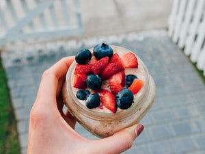 Very Berry Pie Overnight Oats Recipe